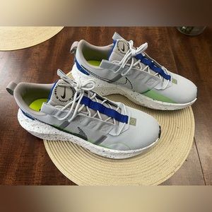 Nike Men's Gray Blue Green Running Sneakers